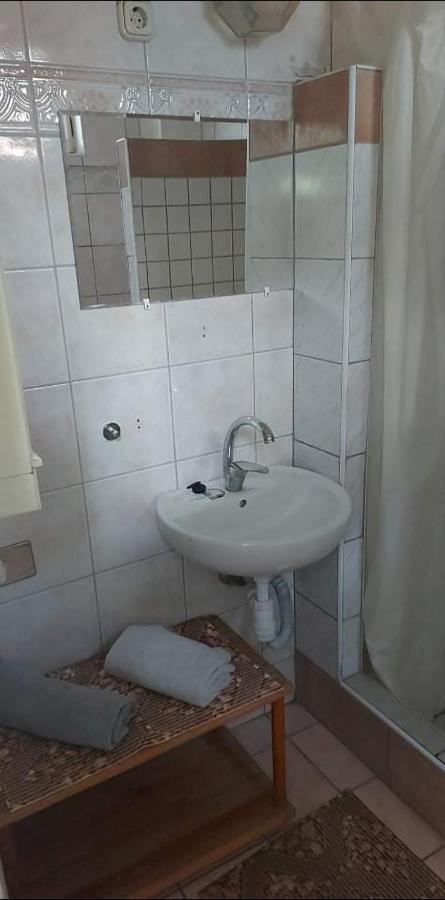 Hotel Badacsonyi Pihenes Privat Berlemeny Badacsonytomaj Zewnętrze zdjęcie
